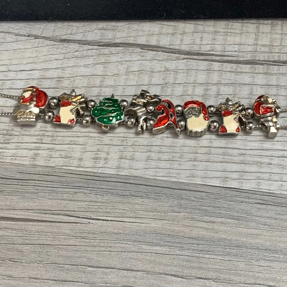 Vintage Christmas Charm Bracelet Silver Tone Enamel Santa Tree Reindeer 7 Inch